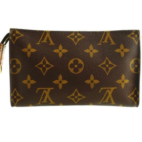 Louis Vuitton Handbags - Louis Vuitton Vintage Monogram Canvas Toiletry Pouch 17 Cosmetic Bag